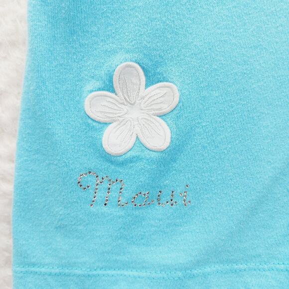 T-Shirt Size M Blue Maui Hawaii Silver Stud Rhinestone Applique Plumeria Travel - Picture 5 of 14